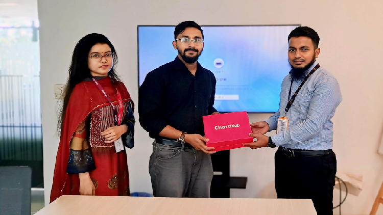 চারদিকে ও ওয়েল বিং ফার্মেসীর মাঝে চুক্তি স্বাক্ষর