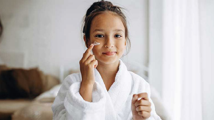 টিনএজারদের ত্বকের যত্নে কিছু টিপস